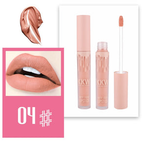 Kylie Jenner Makeup Matte Lipstick